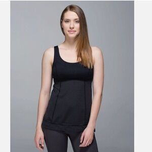 Lululemon‎ Black Striped Built-In Bra Tank Top Athletic Size 8